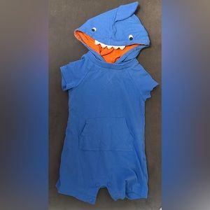Carter’s baby shark outfit